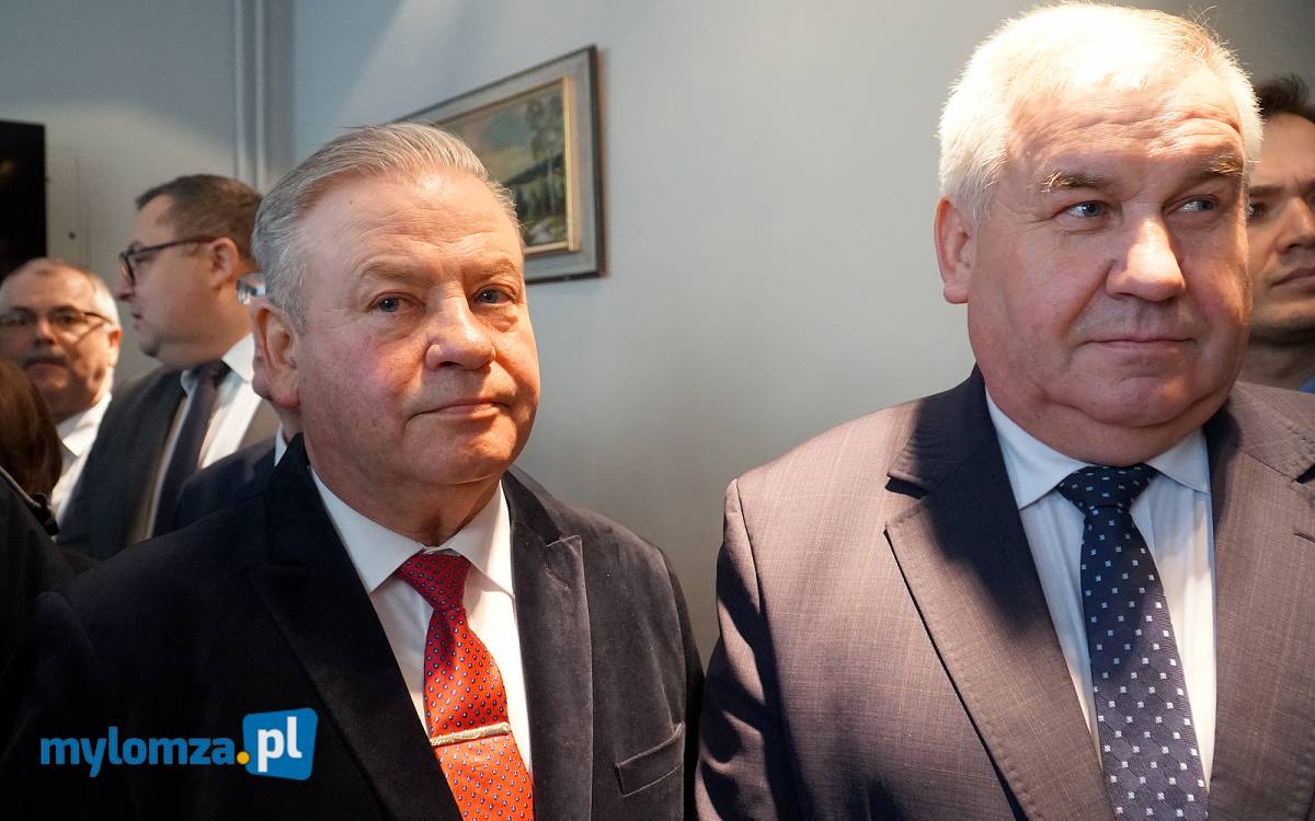Od lewej: Wicemarszałek Województwa Podlaskiego Marek Olbryś, Poseł IX kadencji Sejmu RP Kazimierz Gwiazdowski
