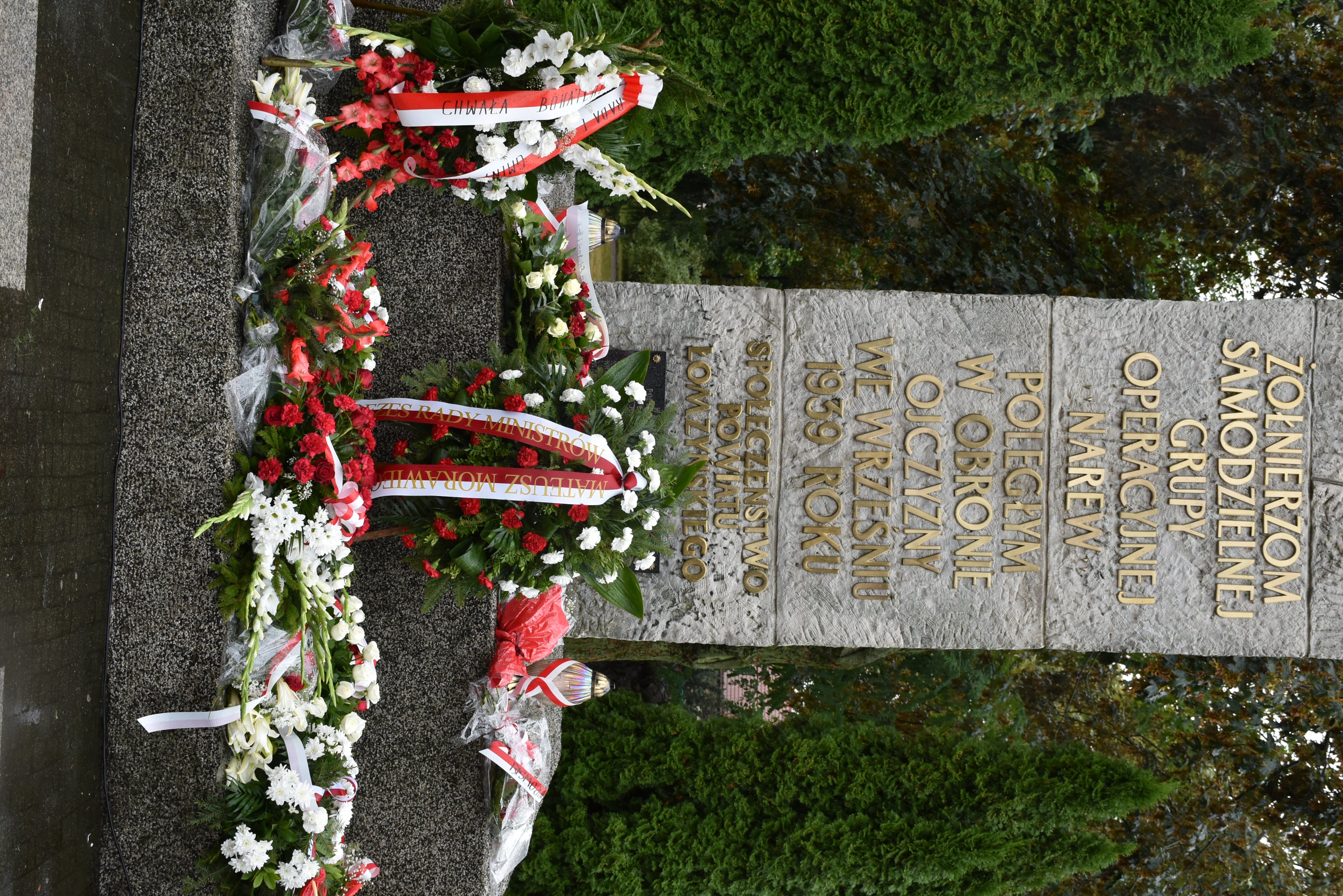 11.09.2022 r. 83.rocznica obrony odcinka "Wizna"; na zdjęciu: pomnik żołnierzy Samodzielnej Grupy Operacyjnej Narew
