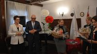 Stowarzyszenie Rozwoju Gminy Piątnica z Nagrodą Starosty Łomżyńskiego za promocję Powiatu w kategorii INICJATYWA SPOŁECZNO – GOSPODARCZA