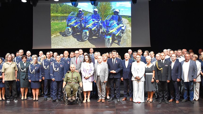 Obchody 105. rocznicy Powstania Policji Państwowej w Łomży