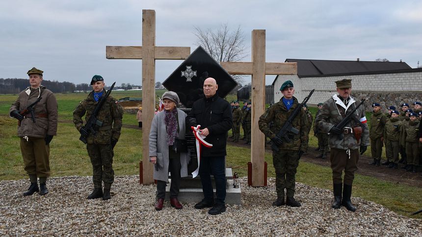 Odsłonięcie pomnika ku pamięci Żołnierzy Niezłomnych